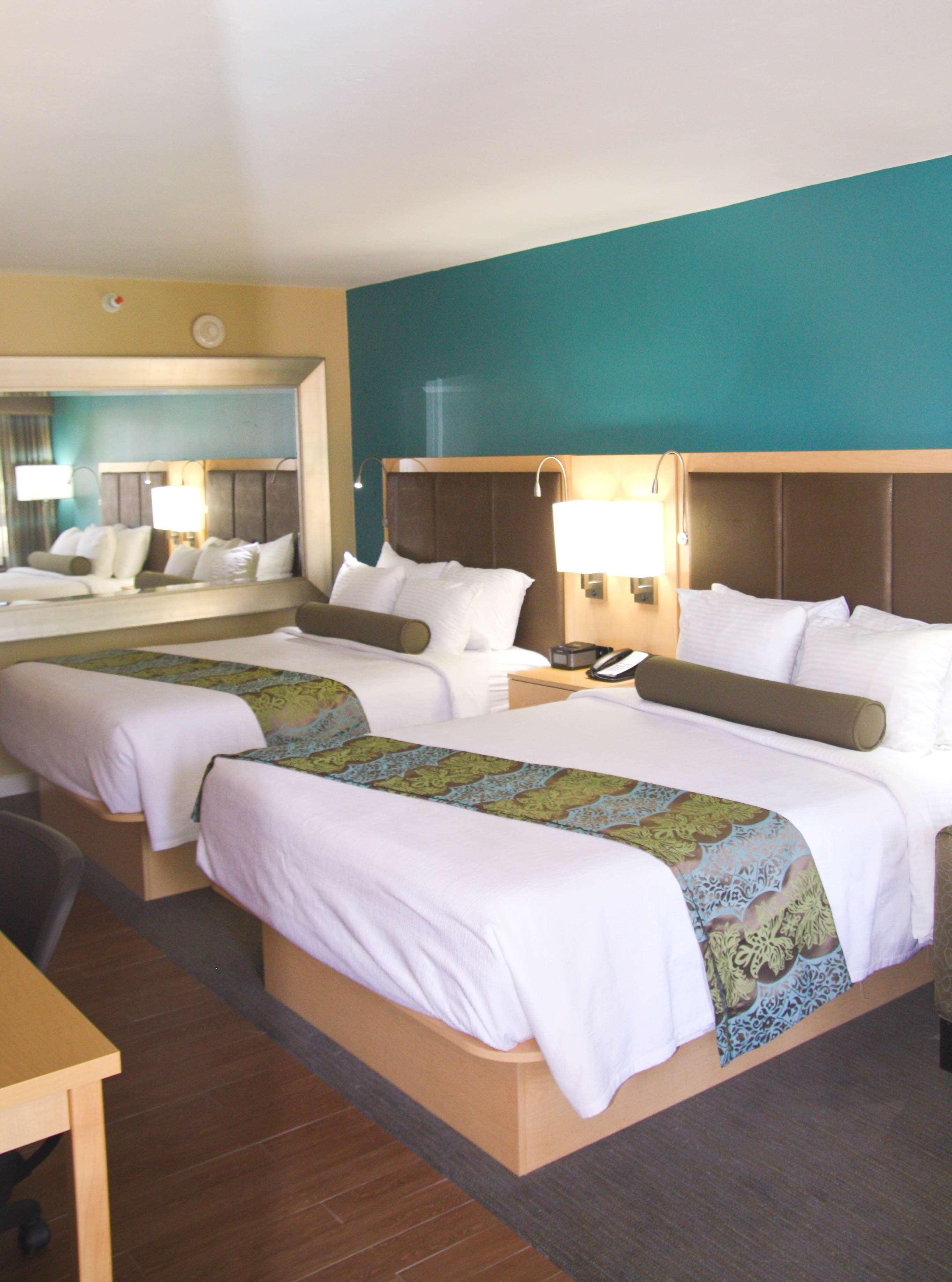 Best Western Plus South Coast Inn Goleta Bagian luar foto