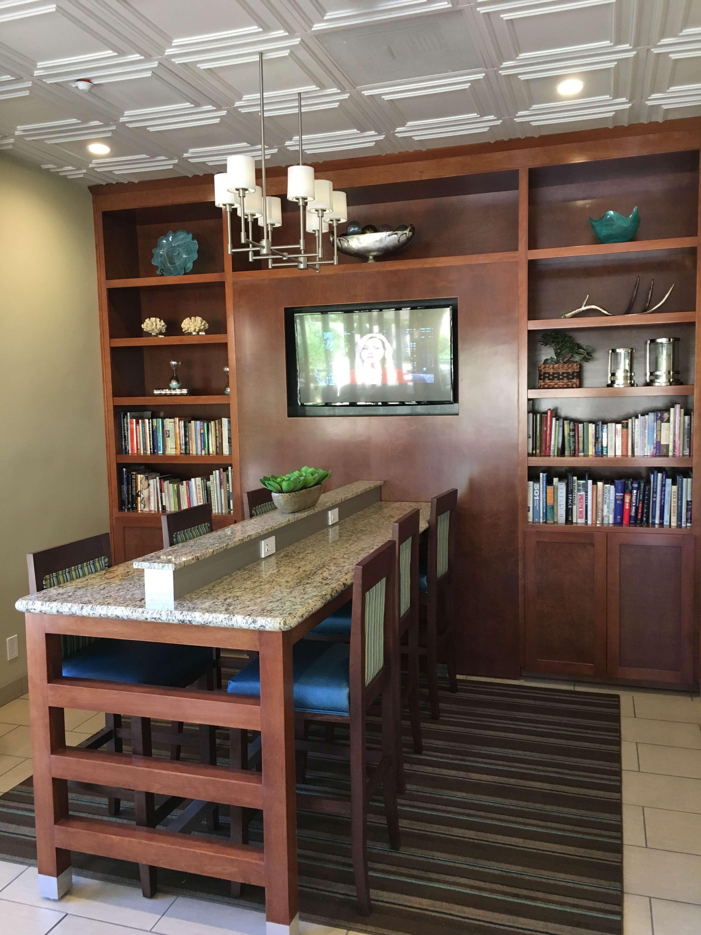 Best Western Plus South Coast Inn Goleta Bagian luar foto