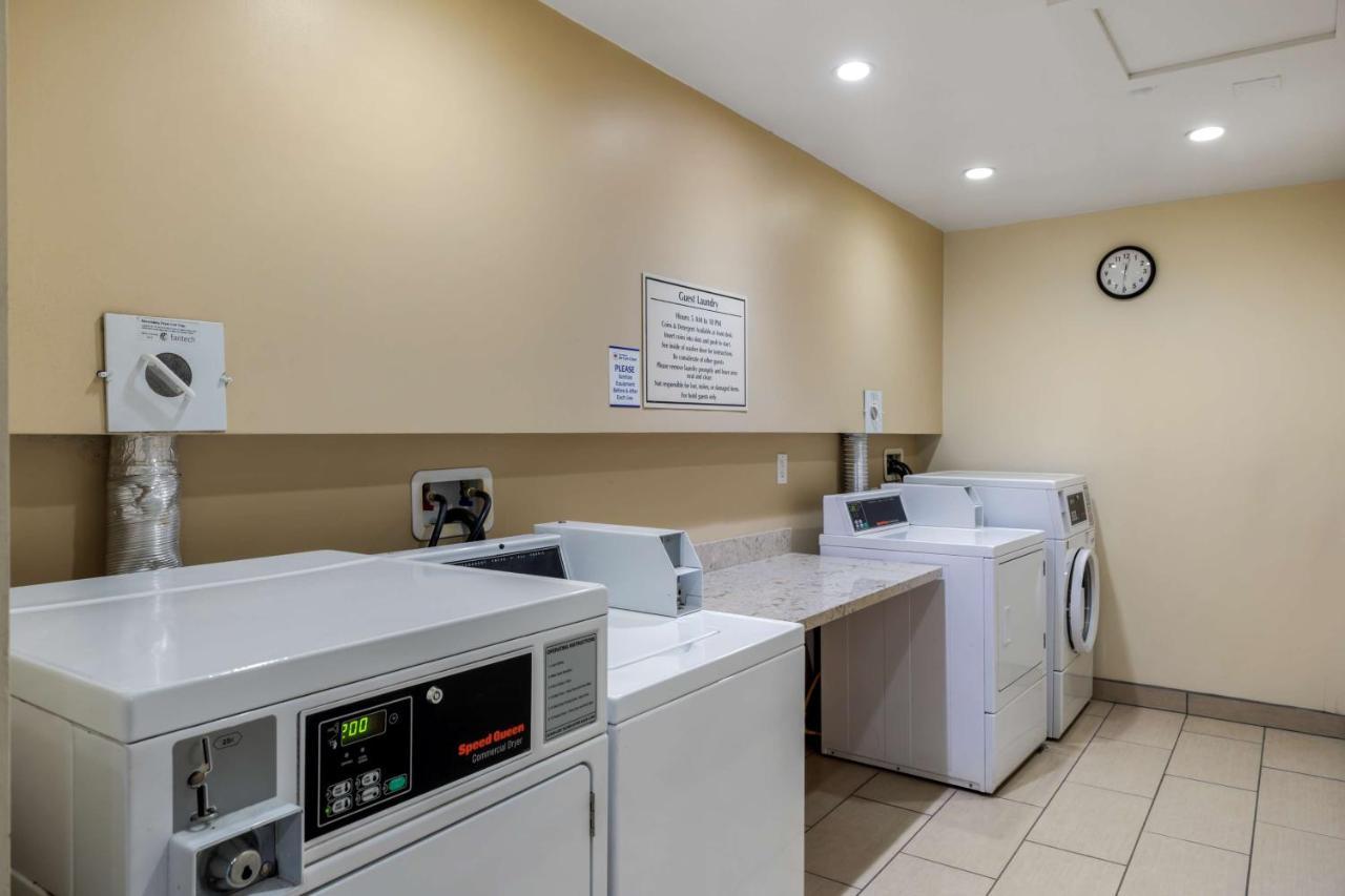 Best Western Plus South Coast Inn Goleta Bagian luar foto