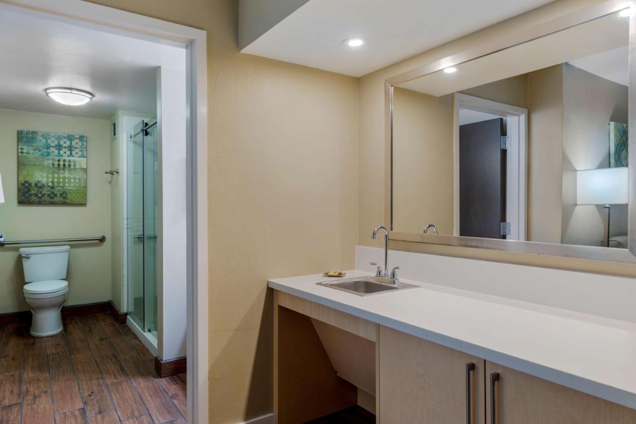Best Western Plus South Coast Inn Goleta Bagian luar foto