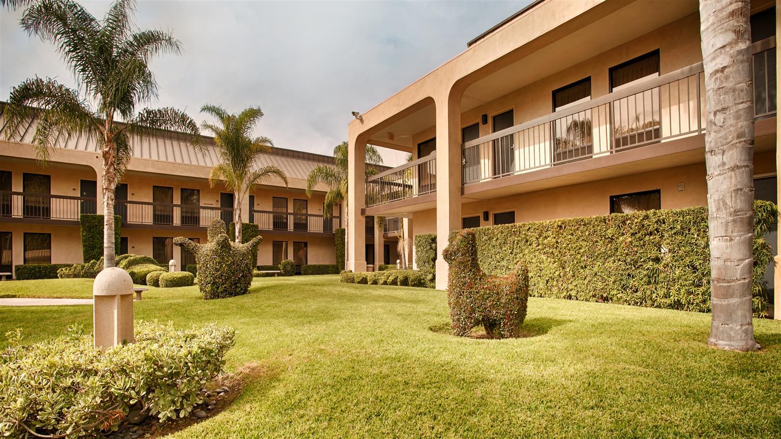 Best Western Plus South Coast Inn Goleta Bagian luar foto